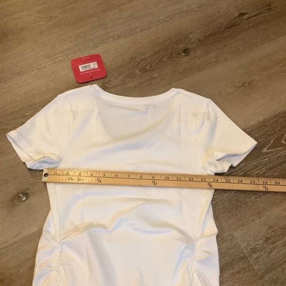 Isabel Maternity - Short Sleeve V-Neck Side Ruched Tee - White - Size Small - Picture 8 of 9